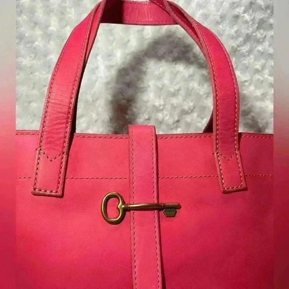 Fossil Leather Fuchsia Tote Bag - Picture 3 of 16